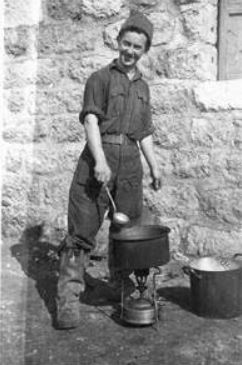אבי ז"ל באחד המשלטים בזמן מלחמת השחרור